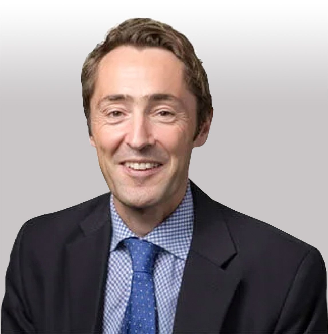 Dr. Paul Macnamara (FRCS, CCT-UK, MSc)