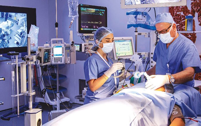 Endometriosis and Advanced Pelvic Surgery Unit